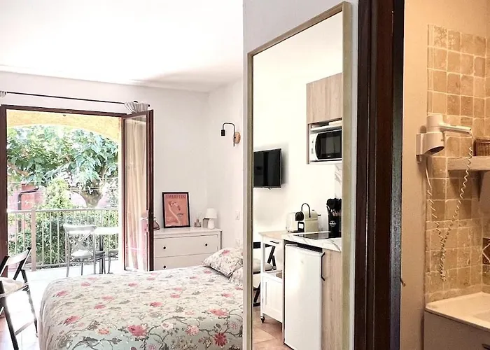 Confort Et Equipe Proche De La * Sisco